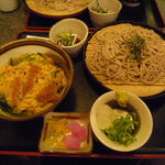 Shinshuu Soba - ミニ丼セット、カツ丼、７００円