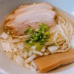 貪瞋癡 - 白醤油ラーメン