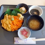 海鮮処 かふか - ウニ丼3,000円