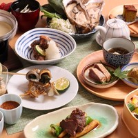 旬菜旬魚飯＋M(肉)  