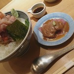 日本橋海鮮丼 つじ半 日本橋本店 - 