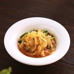 Yokohama Chuukagai Kantonryouri Yamucha Semmonten Ronshin Hanten - 広東風くらげの冷菜