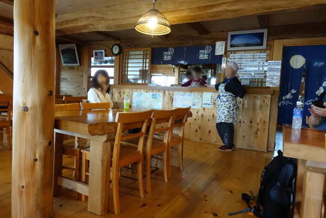 月山頂上小屋 西川町その他 定食 食堂 食べログ