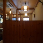 料理ふじ味 - 仕切りのある小上がり