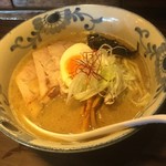 麺神 まるよし - 魚らーめん