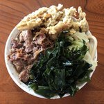 手打ちうどん とだ - 肉天わかめうどん