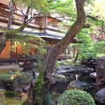 東京 芝 とうふ屋うかい - 中庭