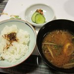 遊膳ききつ - ご飯と味噌汁