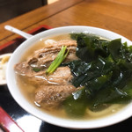 追分茶屋 - 豚角煮うどん