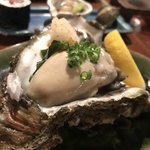 Wasshoidokoro Waku - 岩牡蠣