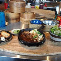 1-1&ザ ルーフトップ - 牛タンシチューランチセット