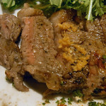 赤身のビーフステーキ