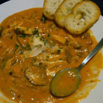 洋食 ツバキ亭 - 5種キノコのトマトソース