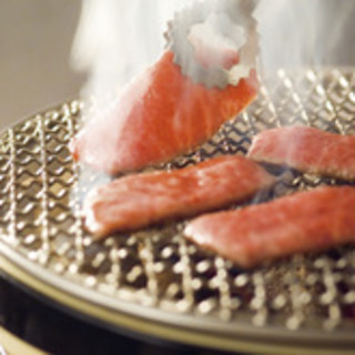 和牛焼き肉を炭火で堪能