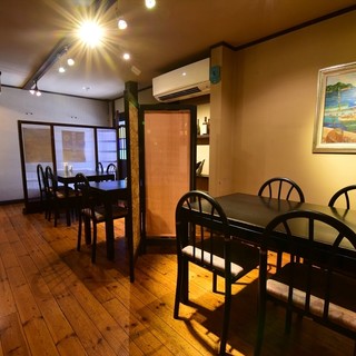 Relax and enjoy your precious time in a calm, adult atmosphere that feels like a hideaway.