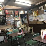 Oomura - レトロな雰囲気の店内