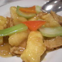 中国料理 美麗華 - 白身魚と大湯葉の煮込み