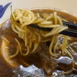 麺屋 猪一 - おぼろ昆布とゆずをまとわせたラーメンは、淡麗系なスープのキレの良さをアップさせる爽やかなゆずの風味、濃厚なウマさ満点なおぼろ昆布がスープ、麺に絡んでナイスなウマさに大興奮！