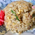 らーめん山頭火 - ちょっと濃い目の味付けの炒飯ですが、ラストにちょっと問題発生…