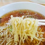 食堂 はせ川 - 淡麗 醤油中華そば（麺）