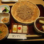 Resutoran Hanamizuki - Ｄセット（鴨汁そば、炊き込みご飯、小鉢、香の物）