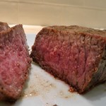 多良間牛 ダグズ・グリル - 多良間牛 ウチモモ