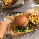 J.S. BURGERS CAFE - 