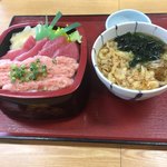 草加新田市場食堂 - 