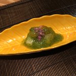 もちづき - 先付け サーモン、帆立、パプリカ、長芋に緑酢とすりおろした胡瓜のソース