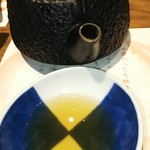 鮪 専門 銀座はなたれ - 地きんめの飯　出汁