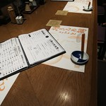 鮪 専門 銀座はなたれ - お席