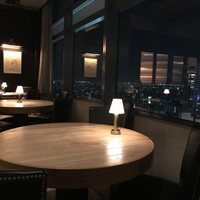 THE GATEHOUSE - 暗くなってきました
