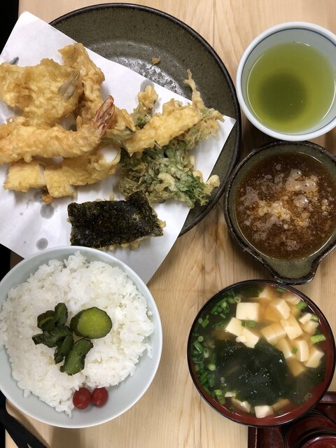 天ぷら いもや 神保町1丁目>
