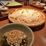 根津 釜竹 - ざるうどん(ふとうち)
