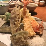 根津 釜竹 - 天ぷら(車海老、季節野菜)