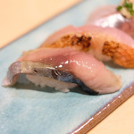 赤坂 すし 秀 - ミニ丼+握り5貫 1080円 の〆鯖