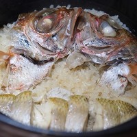 のどぐろ専門 銀座 中俣 - 一尾丸ごと土鍋ご飯