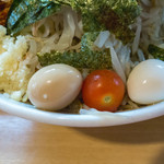 豚星。 - うずらのゆで卵＆ミニトマト