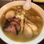 鶏こく中華 すず喜 - こく塩:800円、特製（窯焼き肩ロース、半味玉）:150円