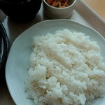 レストラン 夢まるごと - ご飯、小鉢は切り干し大根