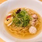 塩そば（手もみ麺）