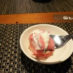 おとなのヒッコリー - 食後のイチゴバニラ&ストロベリーアイス