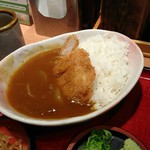 杵屋 - 揚げたてのかつがサクサク。