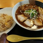 らーめん もり - 醤油とんこつ 肉入り