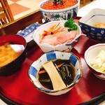 Setozushi - イクラ丼