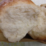 クックハウス  - お米パンの断面