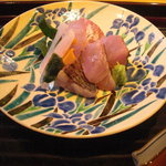 いっ木 - 造りは鯛と"のどぐろ"の炙り。