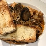 Sea Grill Restaurant - シーフードパスタ