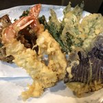 Sankai - 山海おまかせ定食 1,620円
                        お題は「冷たーい食べ物」
                        ソーメン、天ぷら、山かけ、オニオン奴