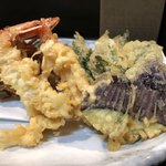 Sankai - 山海おまかせ定食 1,620円
                        お題は「冷たーい食べ物」
                        ソーメン、天ぷら、山かけ、オニオン奴